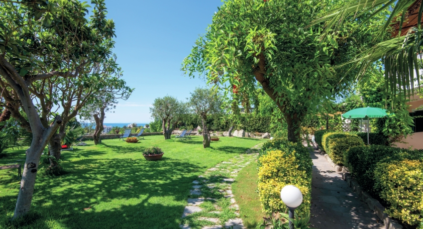 Villa Melodie Garten - Hotel Villa Melodie Adults Only